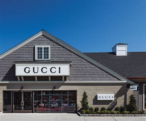 gucci outlet buffalo|gucci woodbury common premium outlets.